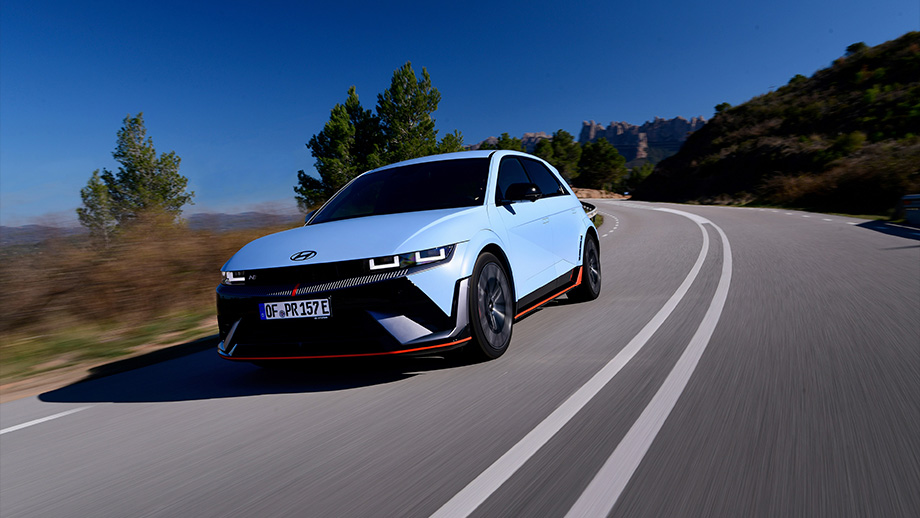Hyundai Motor IONIQ 5 N Earns Coveted ‘Five-Star Car’ Accolade at 2025 Autocar Awards