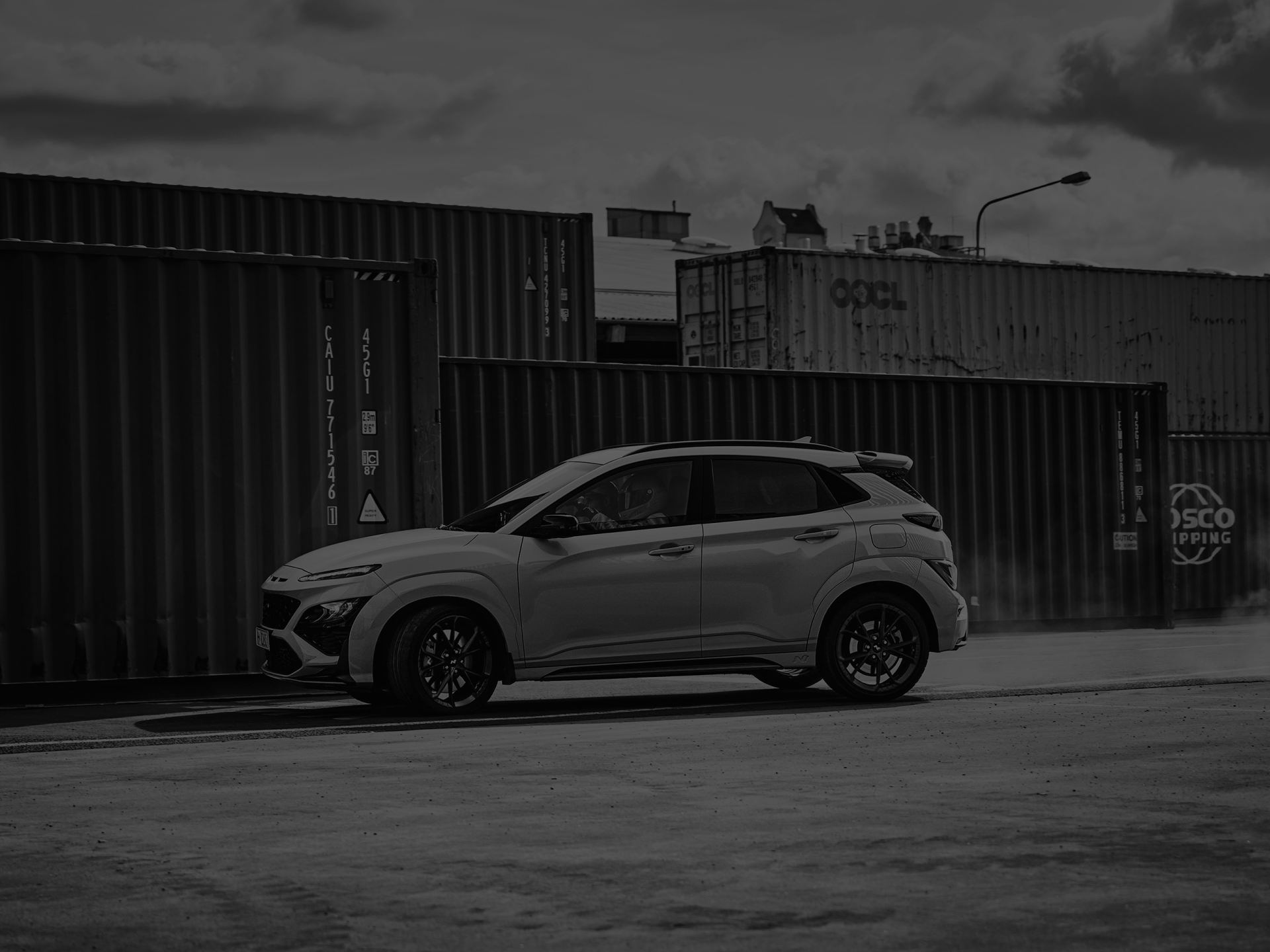 스마트 시프트로 제어되는 동력 배경