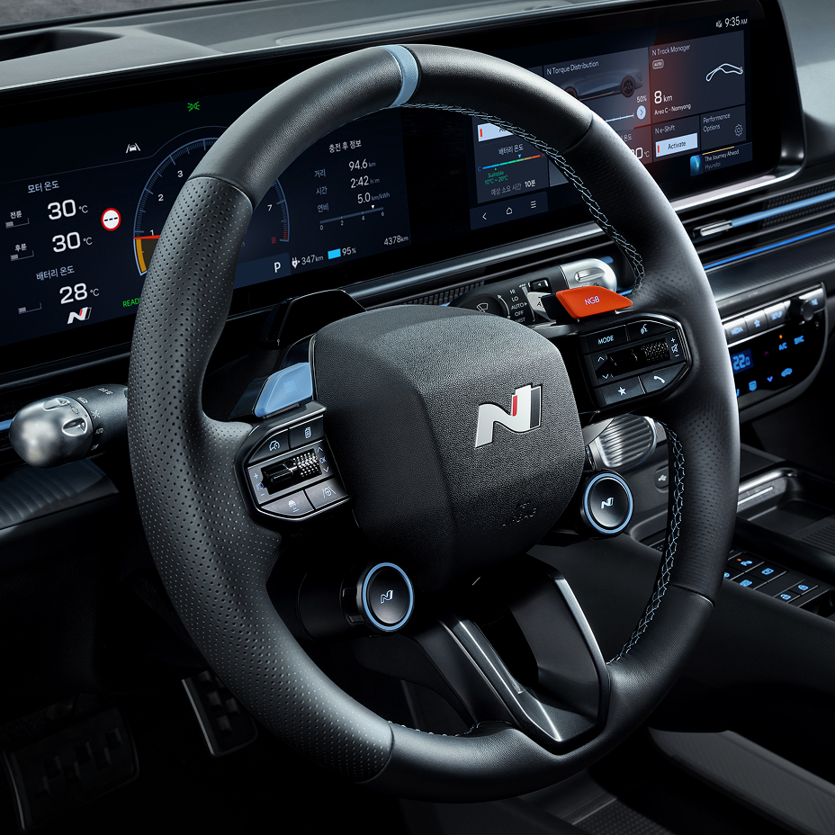 파수비오 스티어링 휠